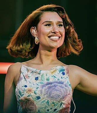 Photo of RAYE