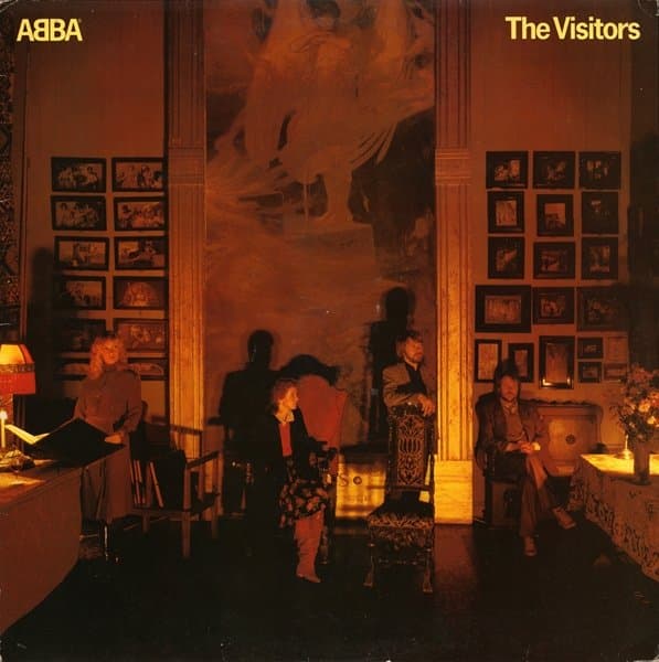 Portada de The Visitors