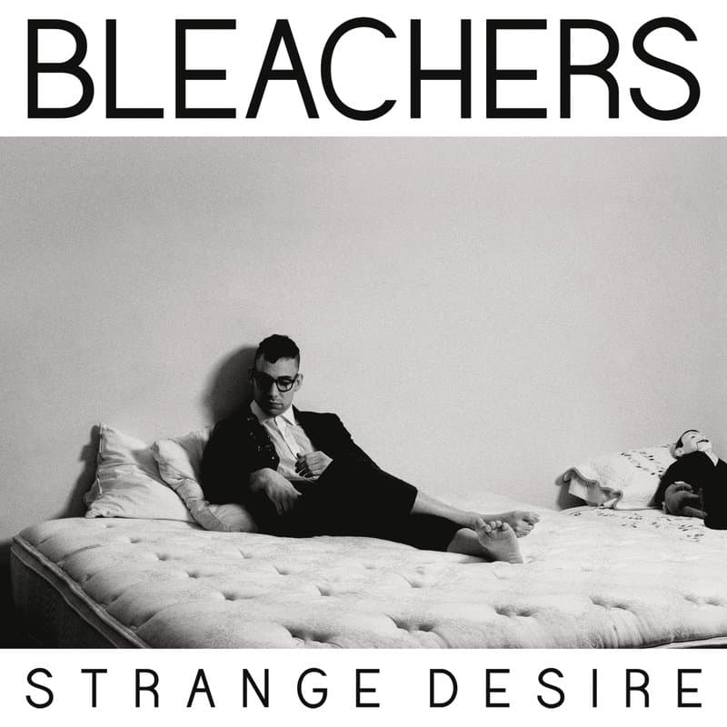 Portada de Strange Desire