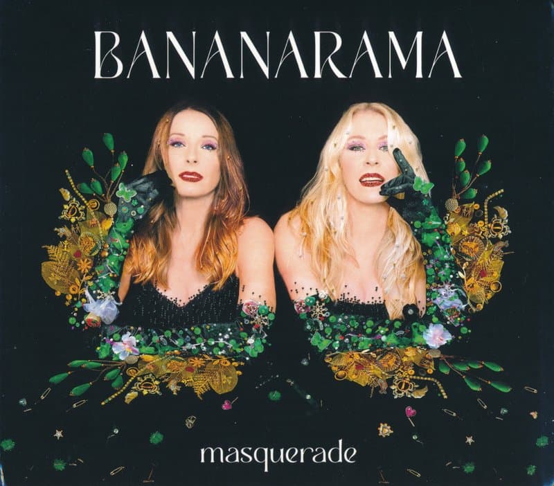 Portada de Masquerade